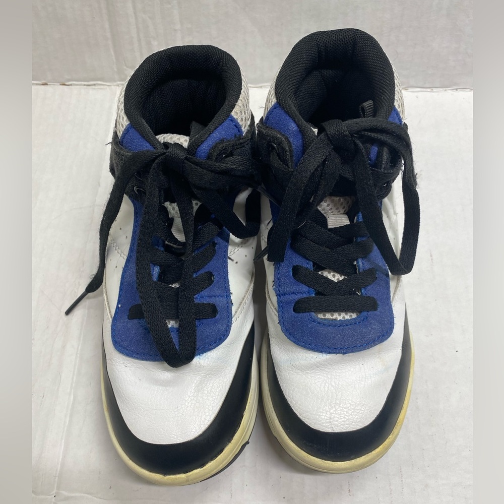 Boys Nike Sneakers Size 1
